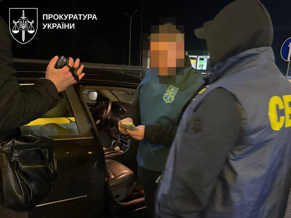СБУ и ОГП разоблачили схему ''бронирования от мобилизации'' через фальшивые трудовые договоры