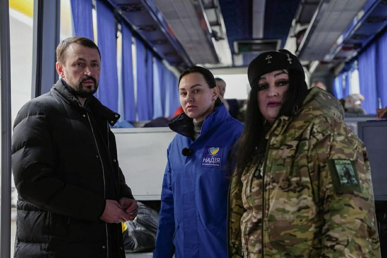 РЕБ і медичні матеріали для фронту