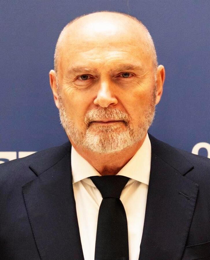 Глава ОБСЕ Игнацио Кассис прибыл в Киев и встретился с Сибигой