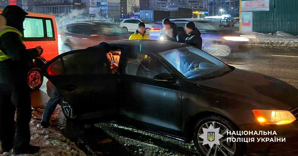 Футбольний експрес: у Києві затримали організатора схеми виїзду військовозобов’язаних