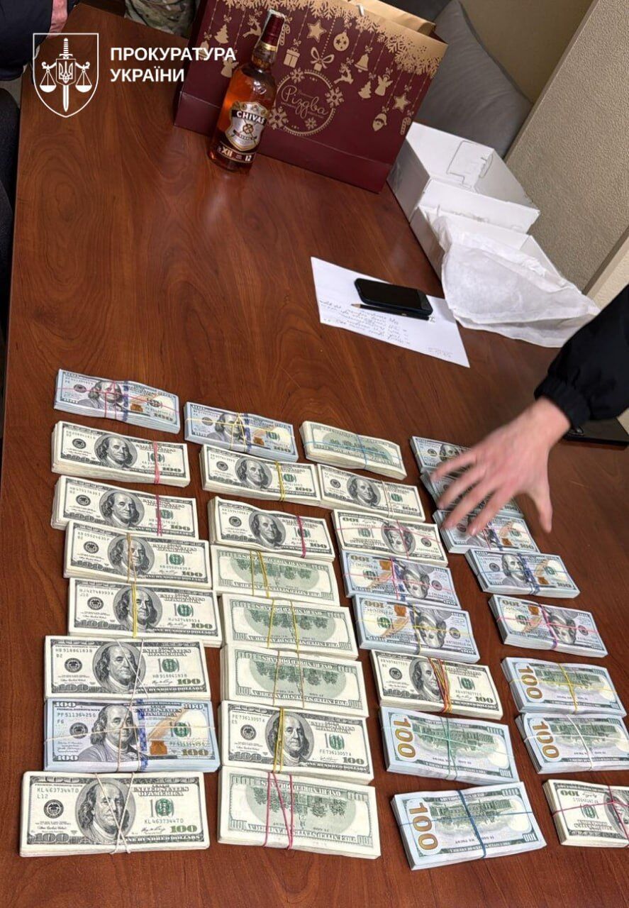 СБУ затримала двох полковників на хабарі $320 тисяч, – нардеп (оновлено)