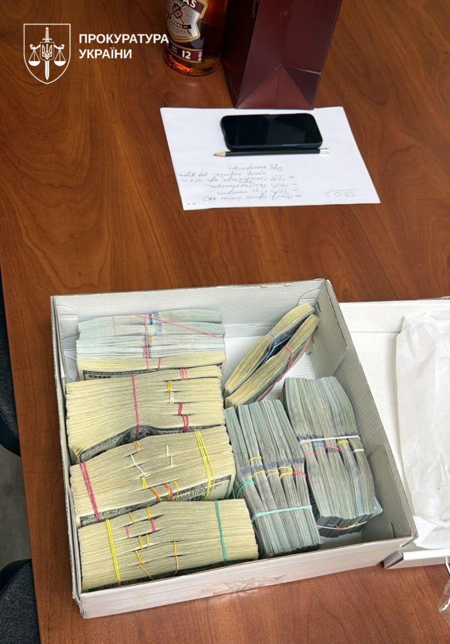 СБУ затримала двох полковників на хабарі $320 тисяч, – нардеп (оновлено)