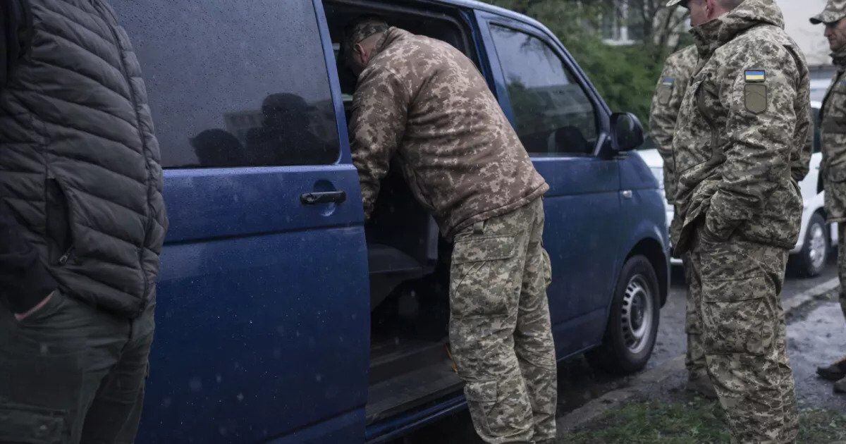 Військових ТЦК затримали через підозру вбивства 55-річного чоловіка