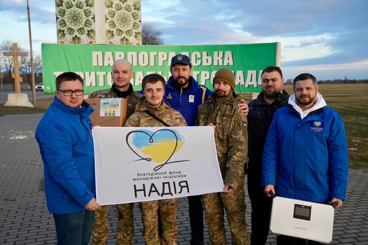 390-та місія на передову: фонд ''Надія'' та Валерій Дубіль передали допомогу підрозділам на Запорізькому та Покровському напрямках