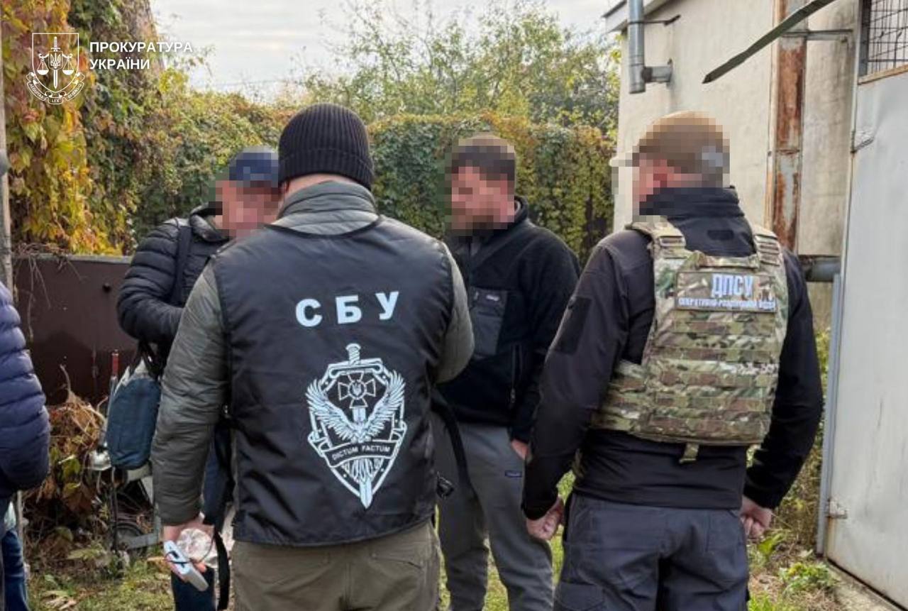 На кордоні затримали 27 кг наркотиків на 48 млн грн: до суду скеровано обвинувальний акт