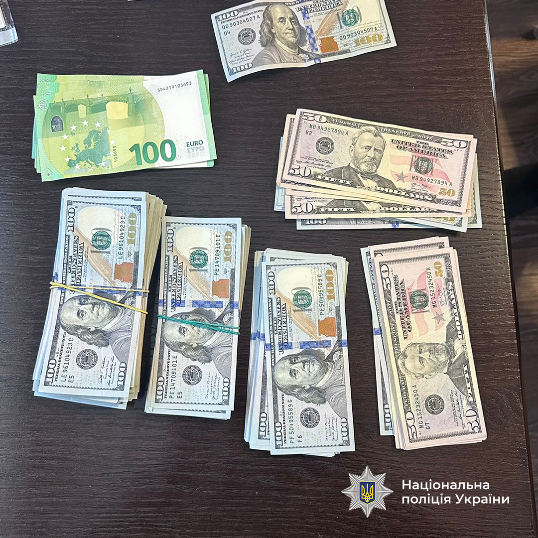 На Рівненщині викрили медиків, які продавали відстрочку від мобілізації