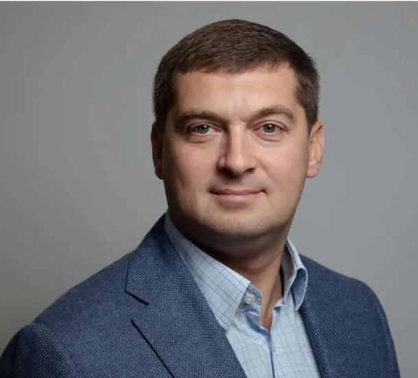 Владимир Колот