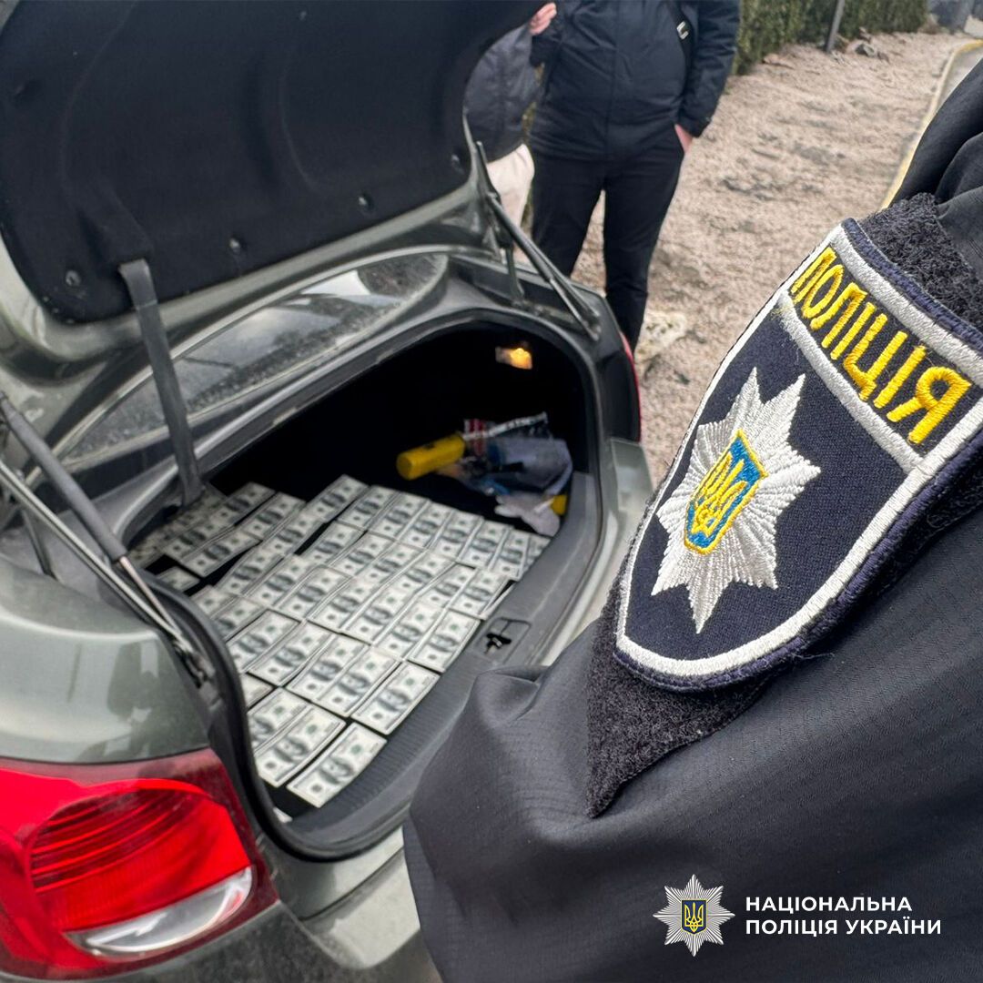 У Дніпрі викрили схему списання з військового обліку за $16 тисяч
