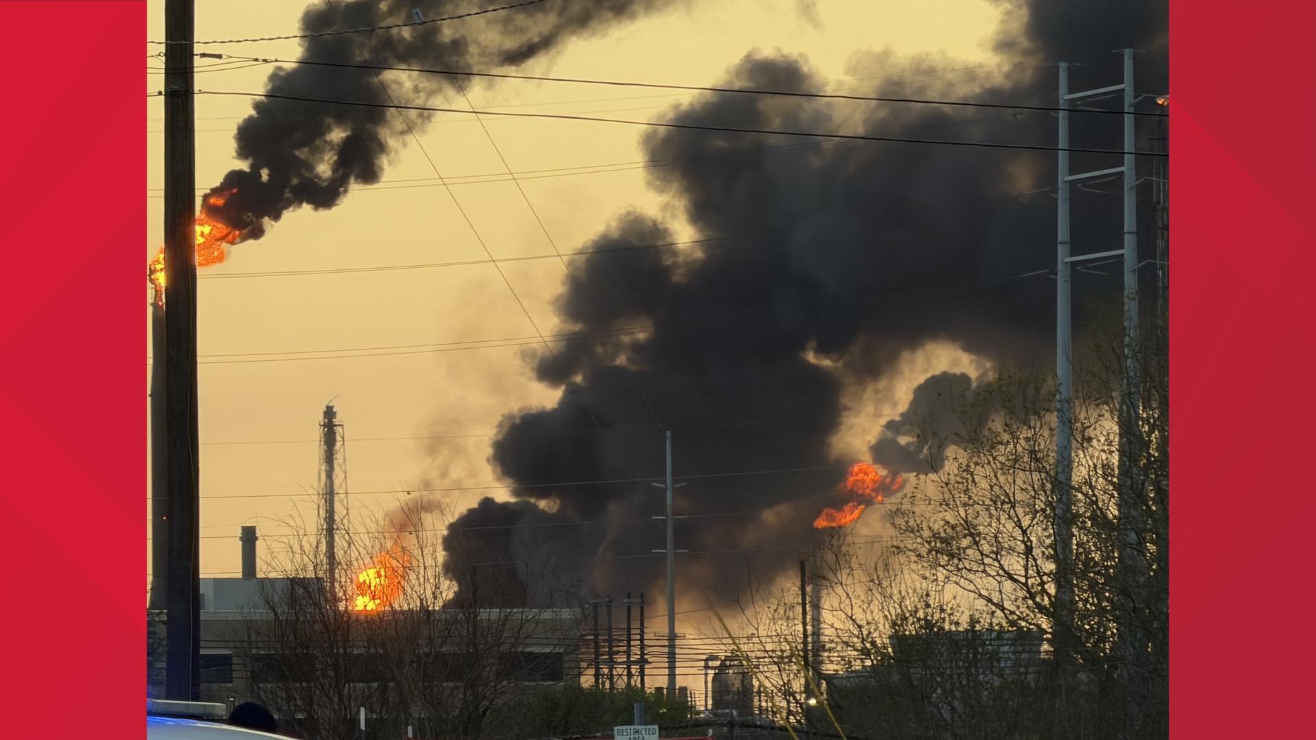 Взрыв засоряет окружающую среду
