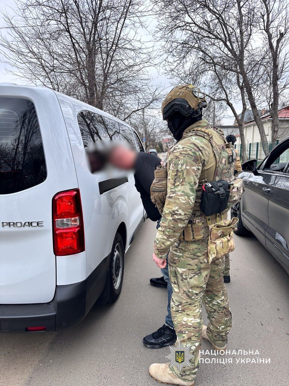 Военные перечисляли задатки за ''роскошные иномарки'' – схема мошенников разоблачена