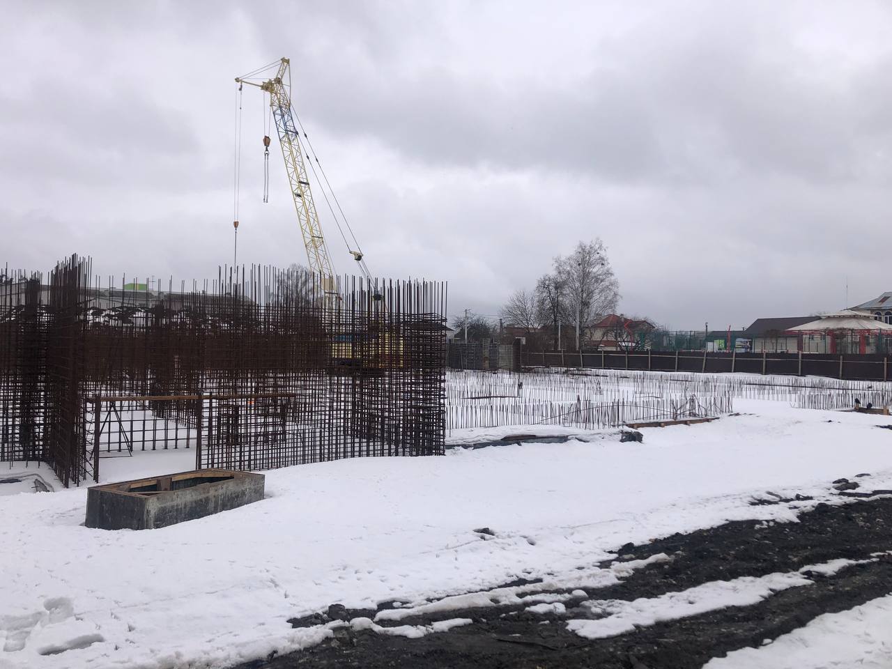 Магістрат за 287 млн та інші ''проєкти'' Дікова: що відбувається у Вишневому?