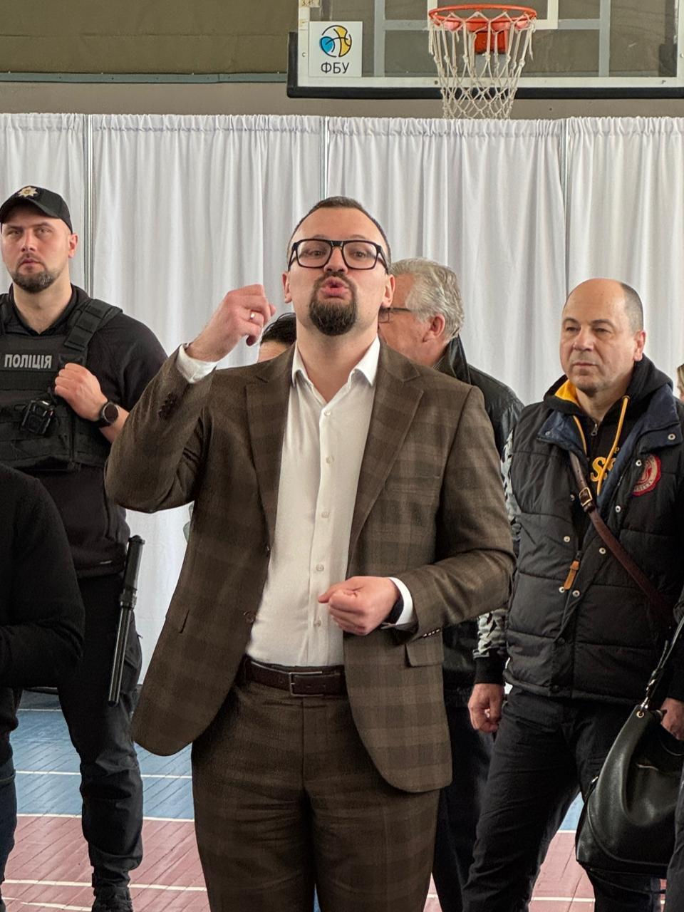 Александр Пыжов