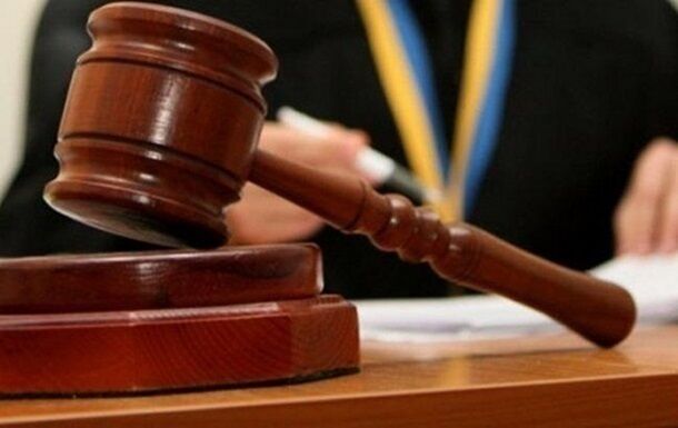 Могут депортировать 40-летнего иностранца за танцы на мемориале погибших героев – полиция Киева