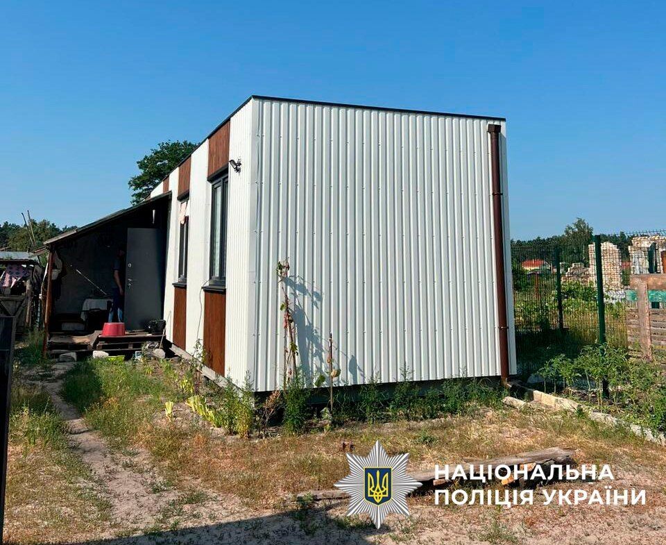 Понад 400 тисяч гривень привласнили під час будівництва модульного містечка на Київщині quhiqkkiqdziqqehab