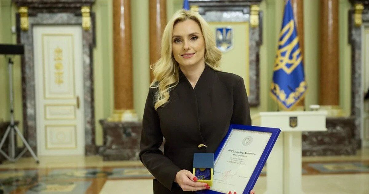 Ірина Федишин отримала нагороду від президента за підтримку армії