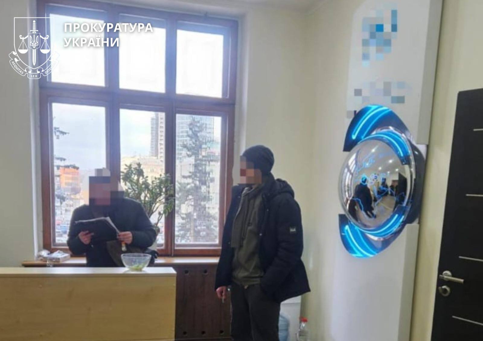 У Дніпрі викрили схему втечі військових за $4–15 тисяч: серед підозрюваних — екскомандир та адвокат