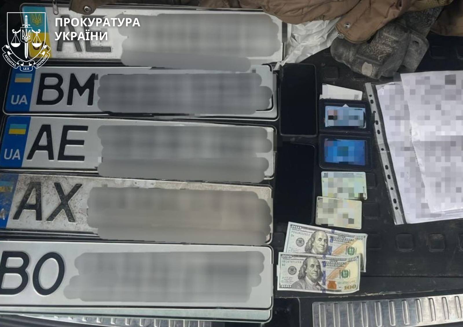 У Дніпрі викрили схему втечі військових за $4–15 тисяч: серед підозрюваних — екскомандир та адвокат