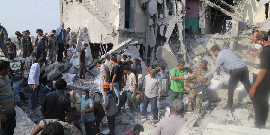 Війна в Ірані: Ізраїль наніс удар по нафтовим сховищам Тегерану, США влучили по школі