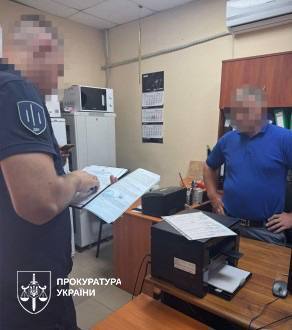 Корупційні схеми у Держпродспоживслужбі: чиновники брали гроші за техніку, ліцензії та дозволи quhiqkkiqdziqqehab