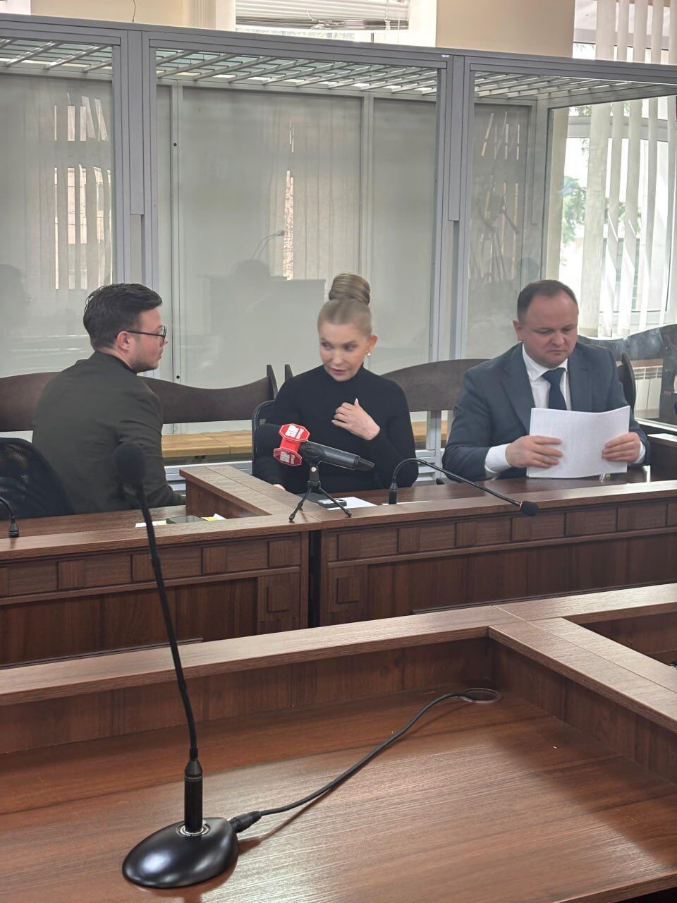 ''Це перемога'': суд дозволив Юлії Тимошенко виїхати за кордон для участі в мирних переговорах