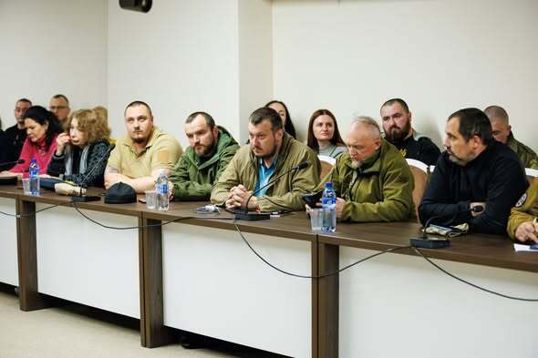 Засідання громради при ХОВА за 15 квітня