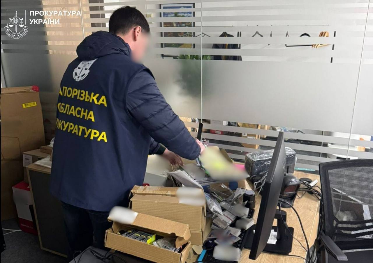 У Запоріжжі викрили схему з ''виведенням у готівку'' понад 40 млн грн податків