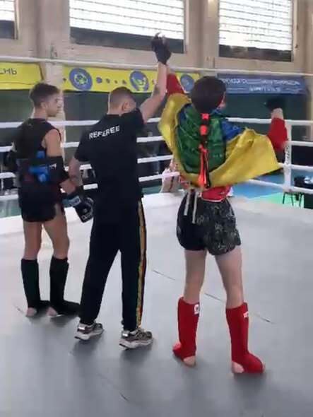 Юний боєць із залізним характером: Артем Марченко став чемпіоном України з тайського боксу