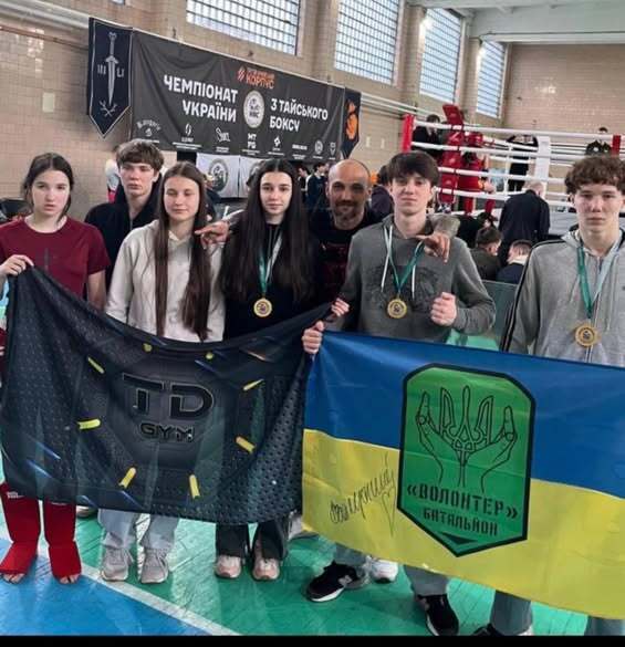 Юний боєць із залізним характером: Артем Марченко став чемпіоном України з тайського боксу