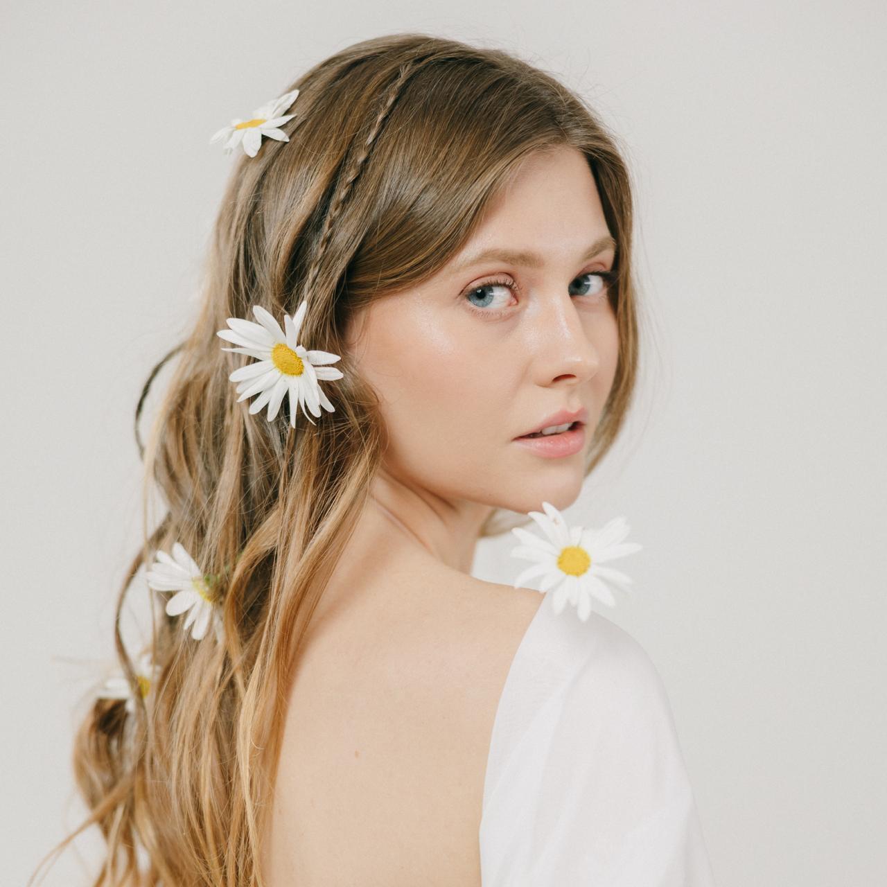 ''Я обираю бути відвертою'': як Валерія Вовк перетворює власний біль і війну на музику, яка долає кордони