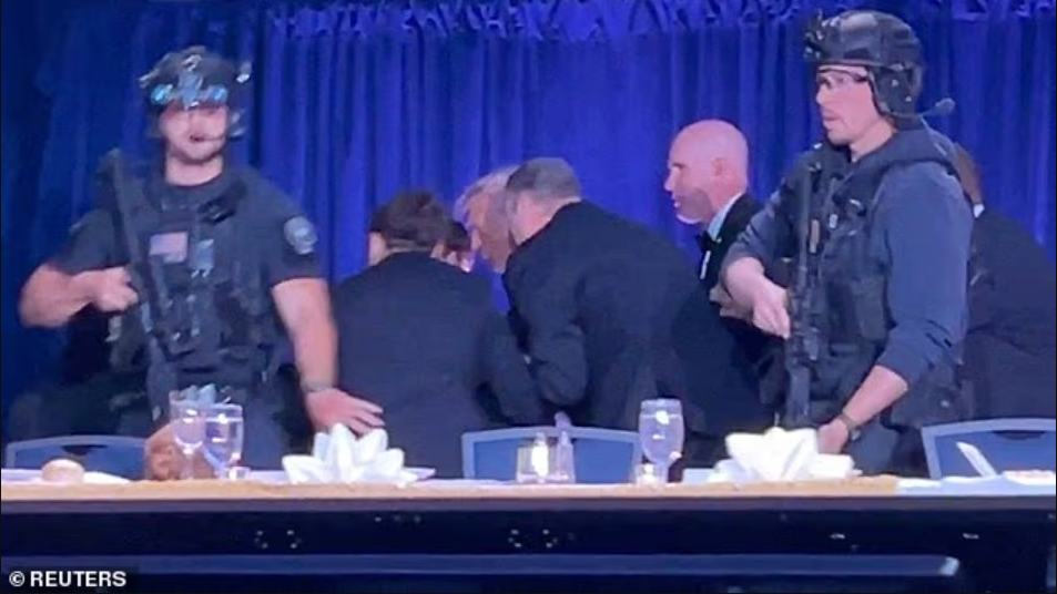 Трамп скрывается