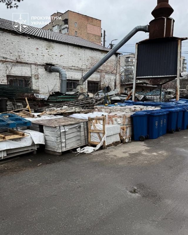 Офис генерального прокурора разоблачил коррупционную схему на кладбище