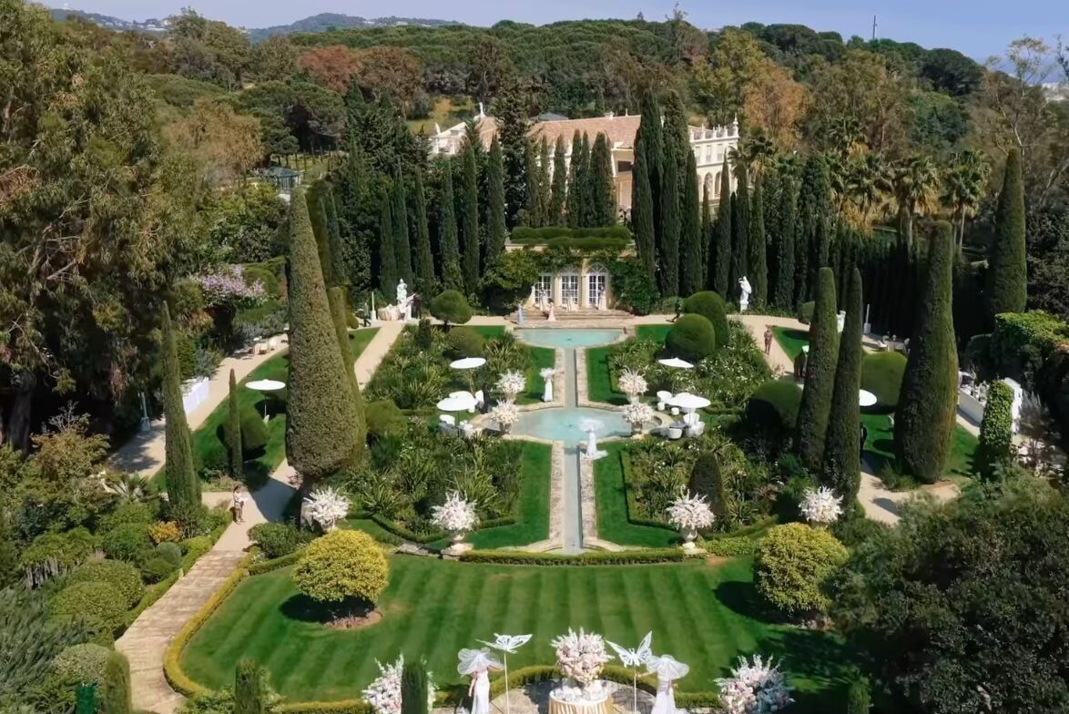 Весілля Нікі Ломіа