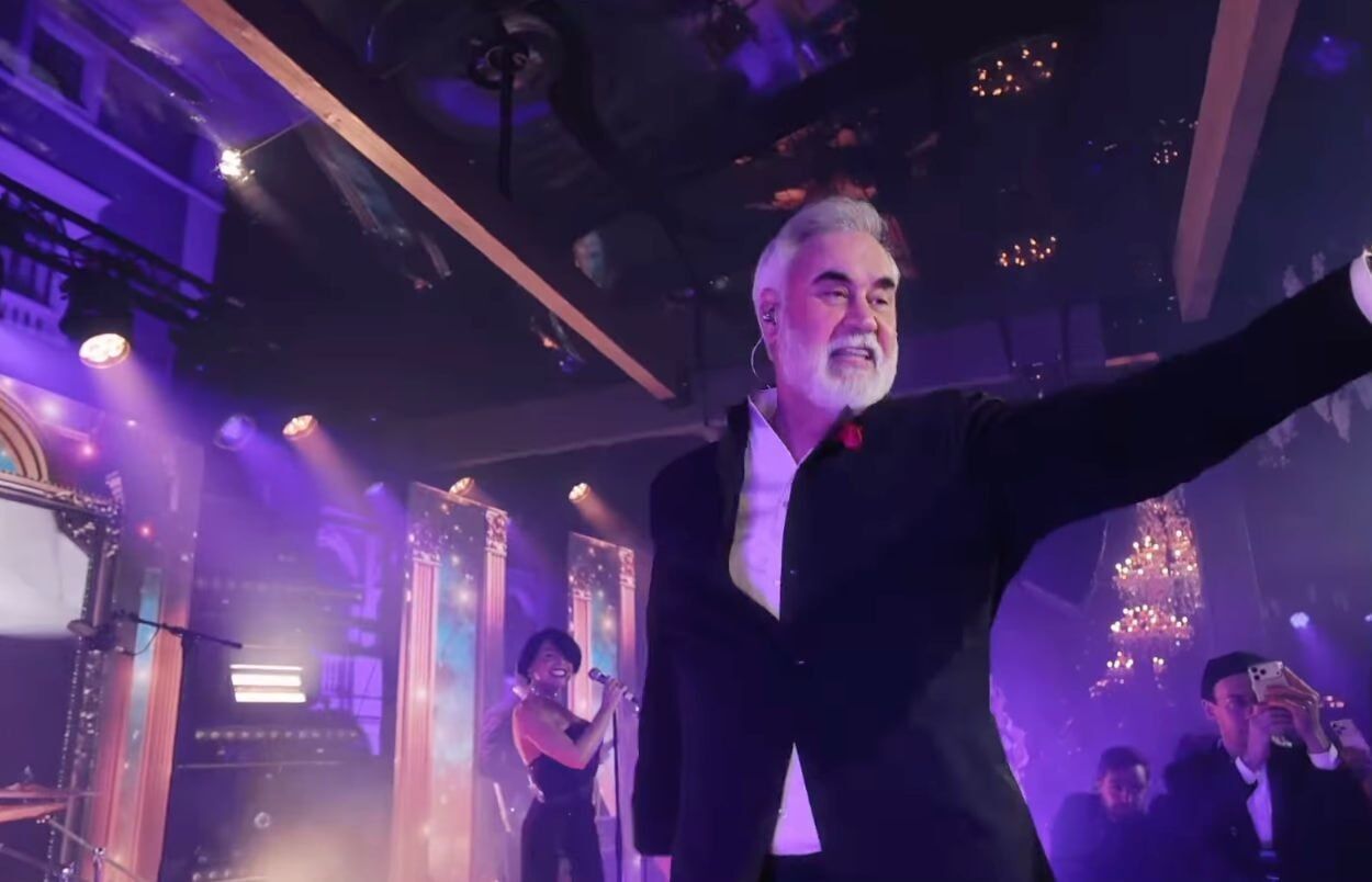 Весілля Нікі Ломіа