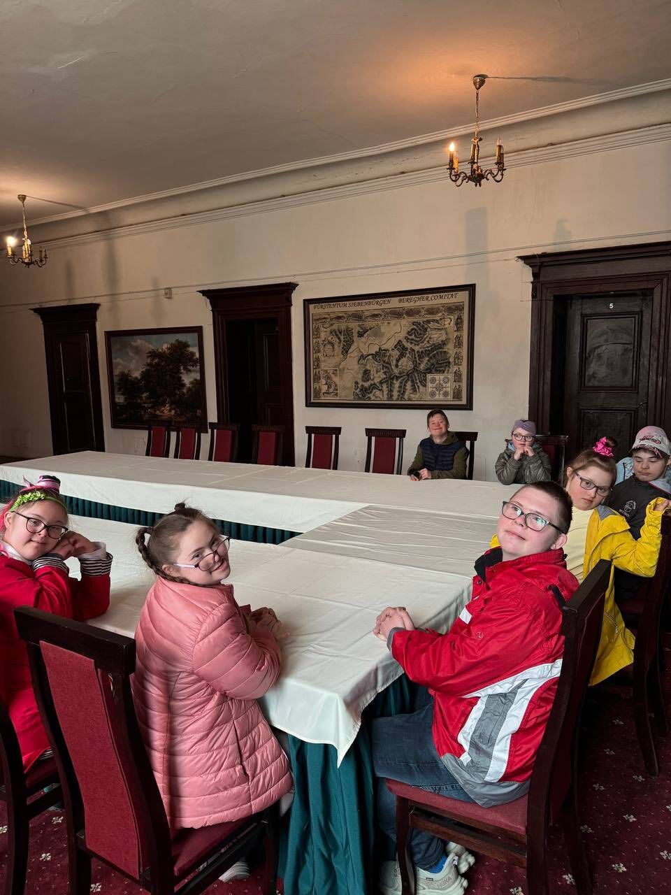 Волонтеры ''Батальона Волонтер'' подарили путешествие в Мукачево детям из ресурсного класса ОО ''WeСan''