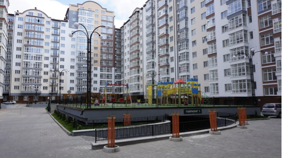 У тіні мера Марцінківа: чим цікавий начальник франківського ДАБК Олег Семків