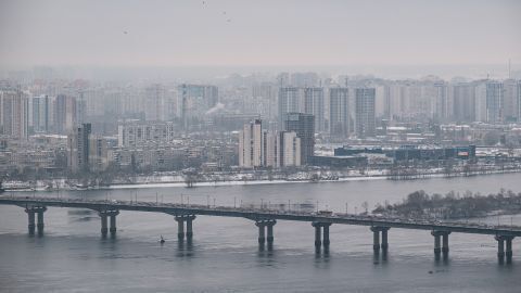 В столице стартуют ремонтные работы на мостах