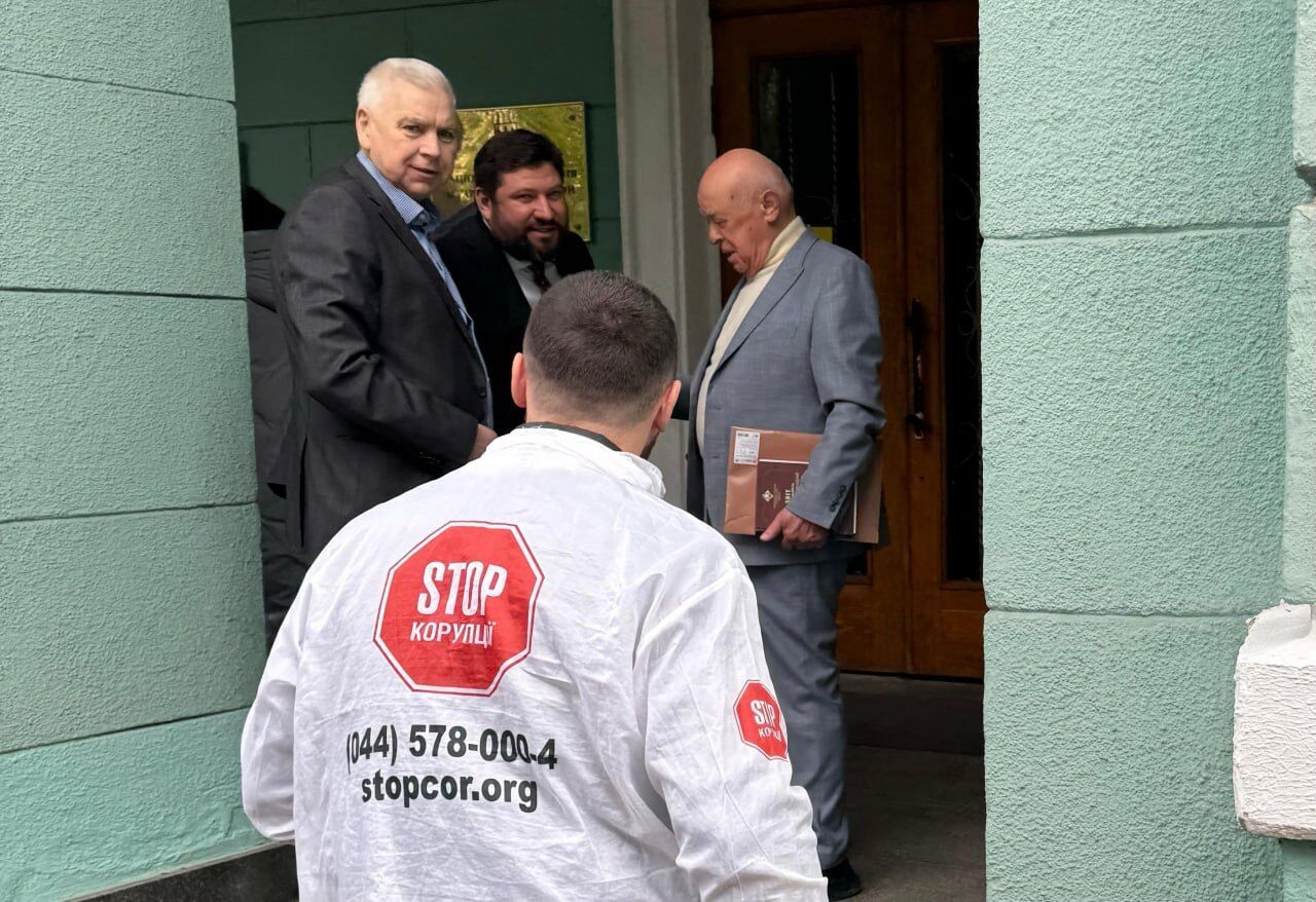 Голосование за ''закрытой дверью''? Журналистов СтопКора не допускают на выборы в НААН (видео)