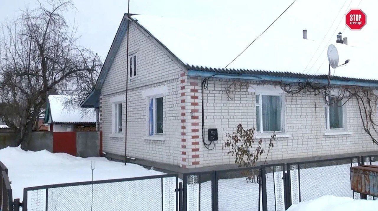 Родители-пенсионеры задекларированы как источник 5 миллионов гривен для сына-чиновника Заболотного, — расследование