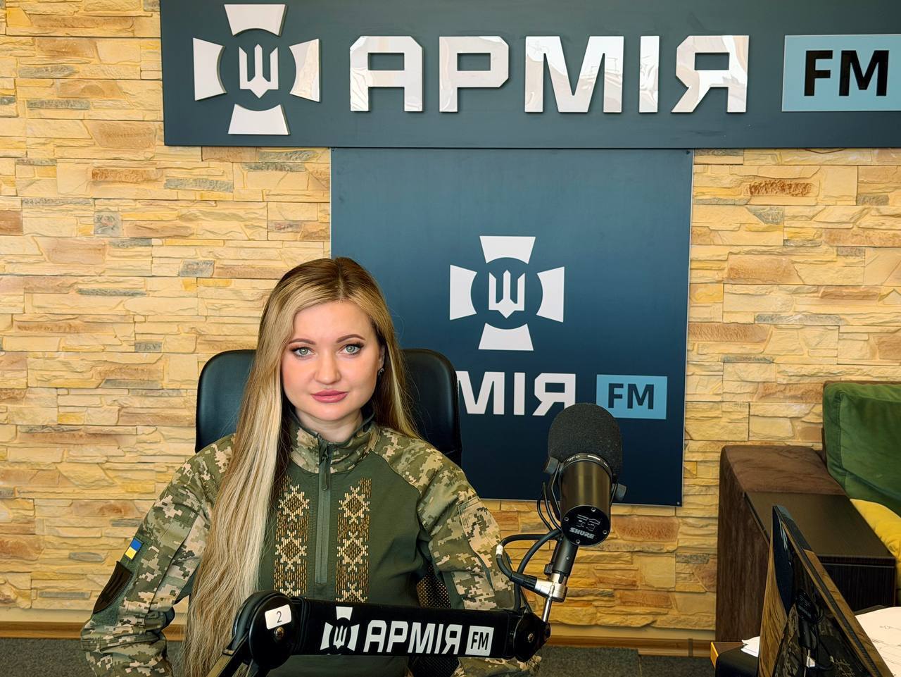 Музыка фронта: Ахтырчанка посвятила песню бойцам Омеги