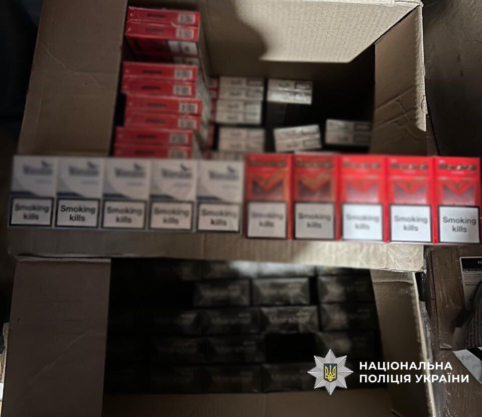 У Херсоні викрили підпільне виробництво сигарет: вилучено понад мільйон гільз і тонни тютюну