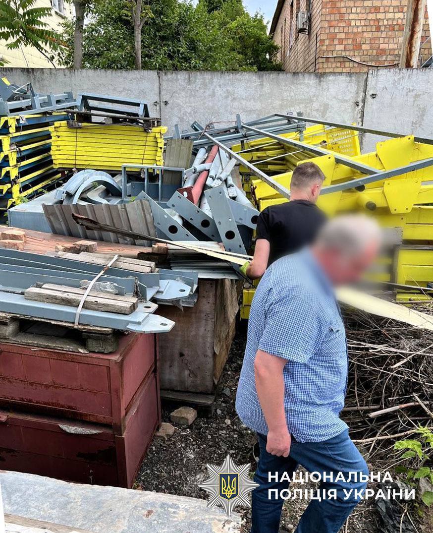 Роторна парковка за 3,6 млн грн так і не запрацювала: у Києві судитимуть ексдиректора департаменту КМДА