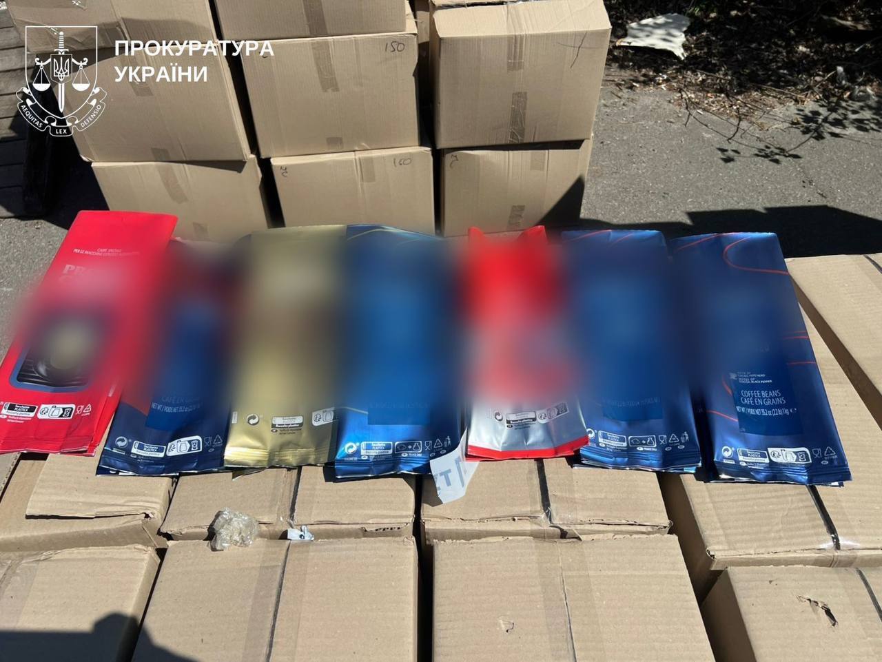 У кав’ярнях і маркетплейсах продавали підробку: викрили злочинну схему з кавою