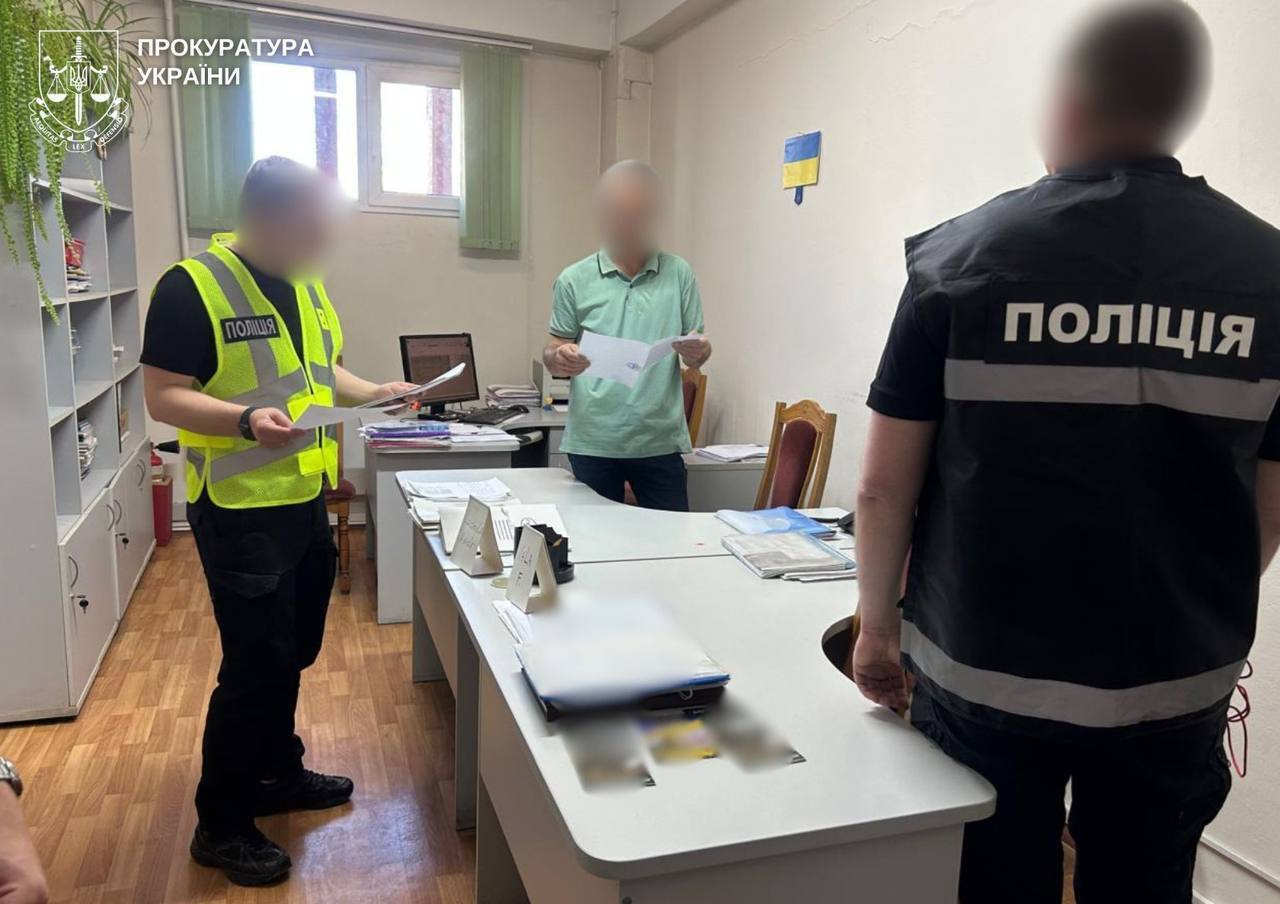 Фиктивное трудоустройство в колледж ради отсрочки: правоохранители расследуют масштабную коррупционную схему