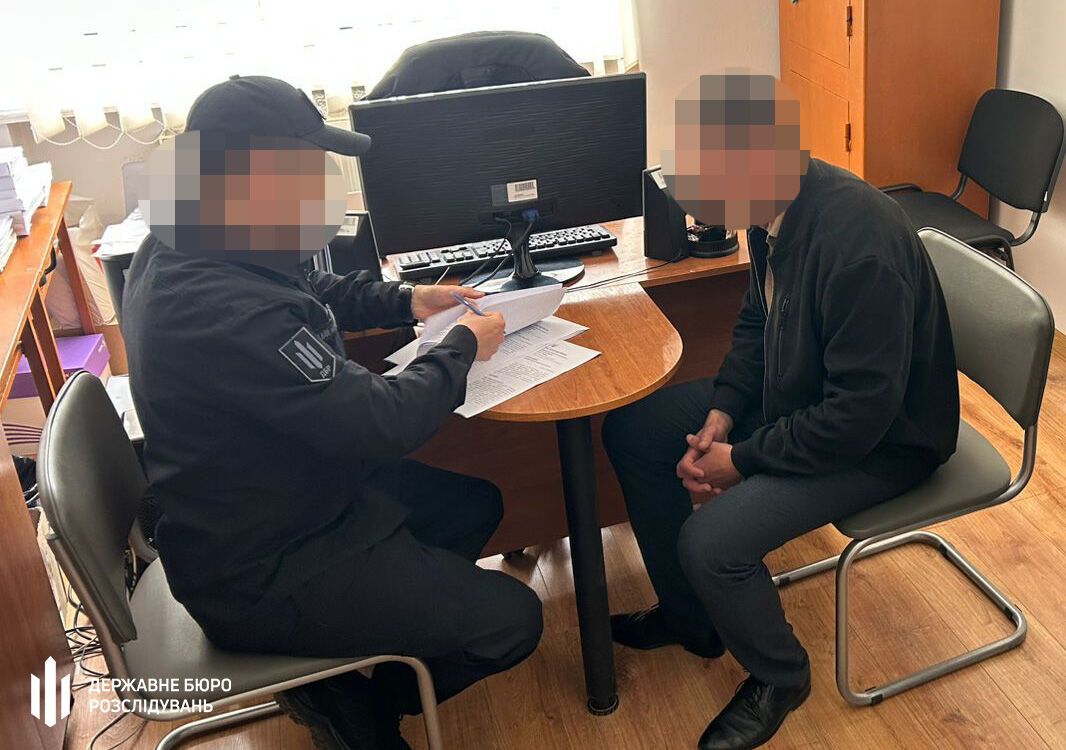 На Прикарпатті посадовець правоохоронного органу вимагав $5 тисяч за ''вирішення питань'' із ТЦК (відео)