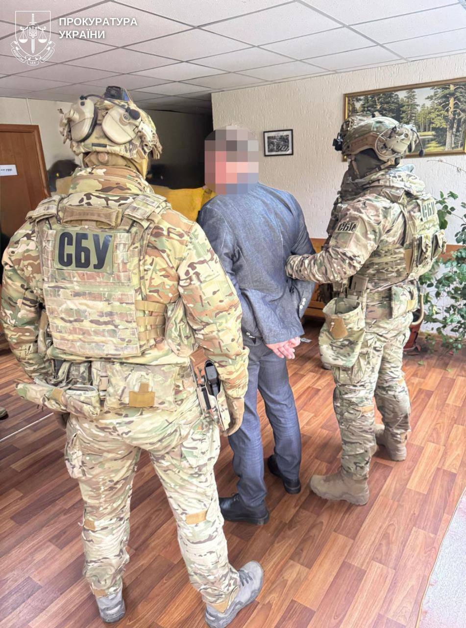 ''Інвалідність'' за 3,5 тисячі доларів: на Кіровоградщині викрили голову ВЛК та лікарів