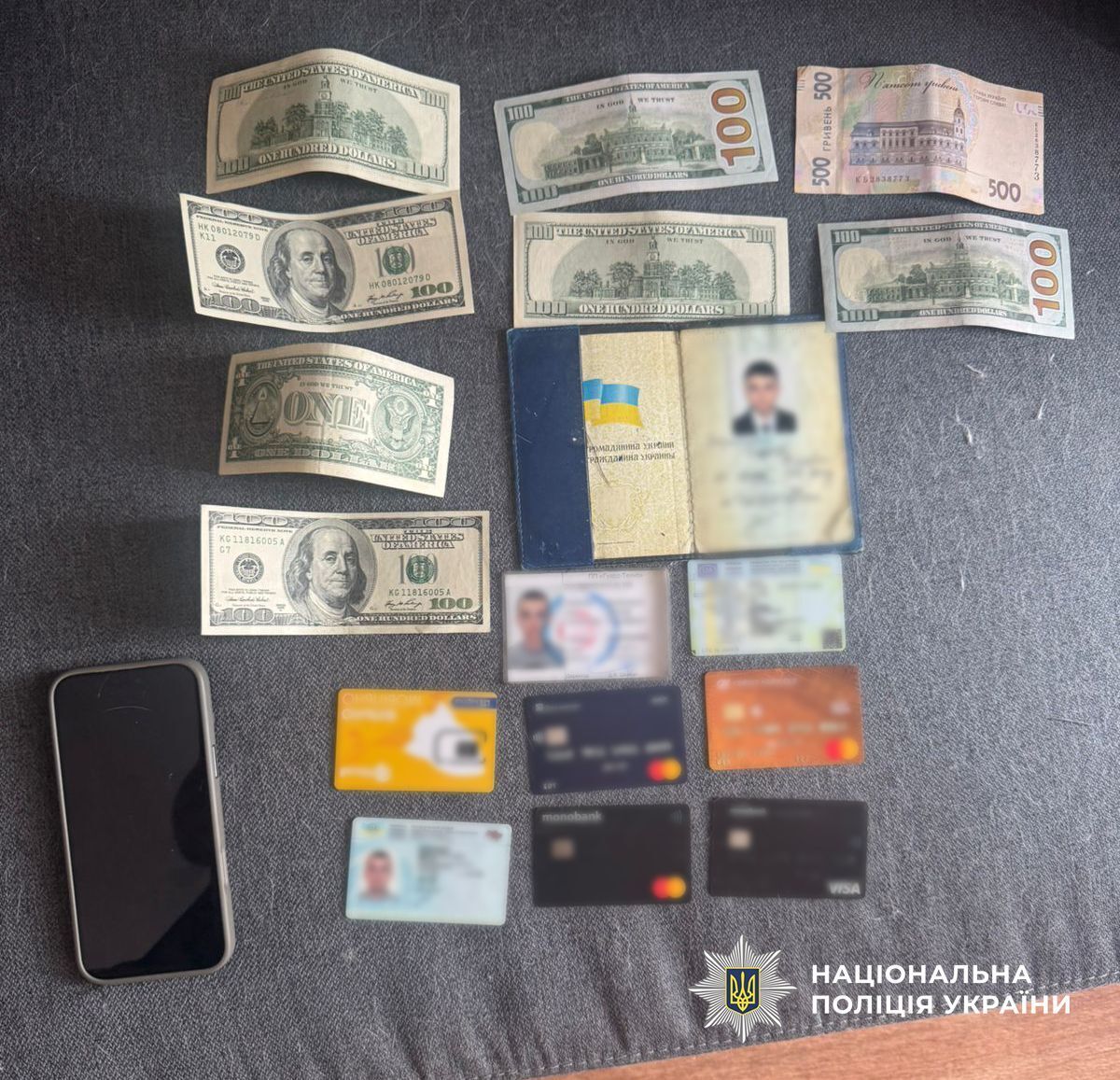 На Днепропетровщине разоблачили сеть мошеннических колл-центров: людей обманули почти на 3 млн грн