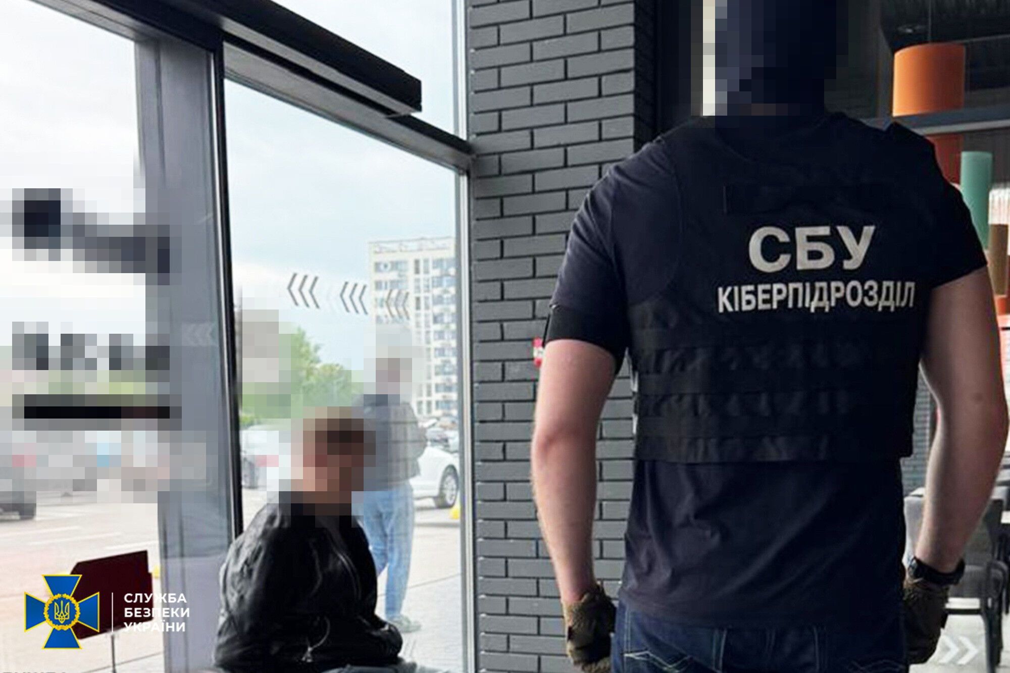 От банкиров до работников ТЦК: в Украине ликвидировали 8 схем уклонения от мобилизации
