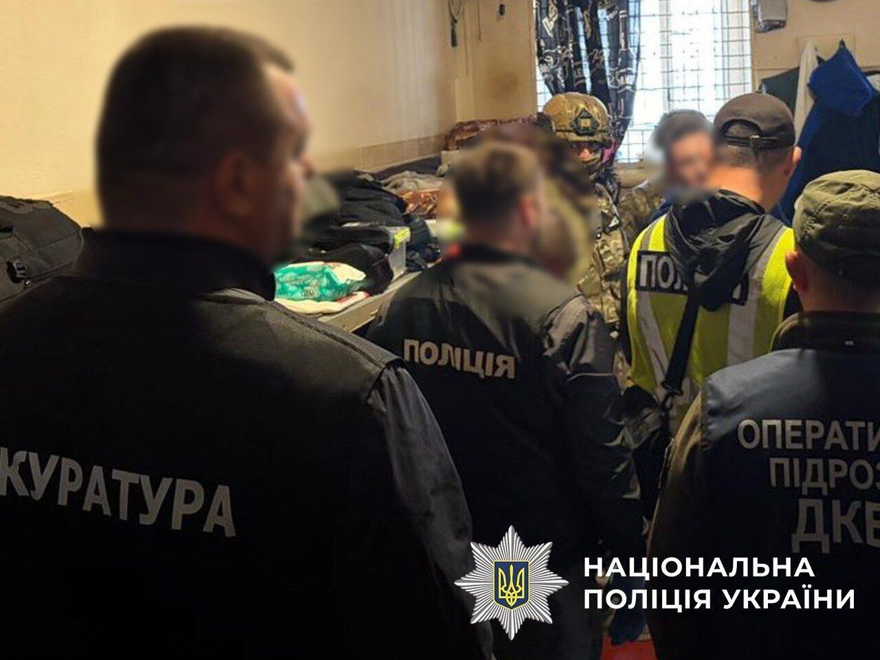 ''Сходки'', побори з ув’язнених та наркотрафік у Хмельницькому СІЗО: Нацполіція ліквідувала злочинну вертикаль під контролем ''ворів в законі''