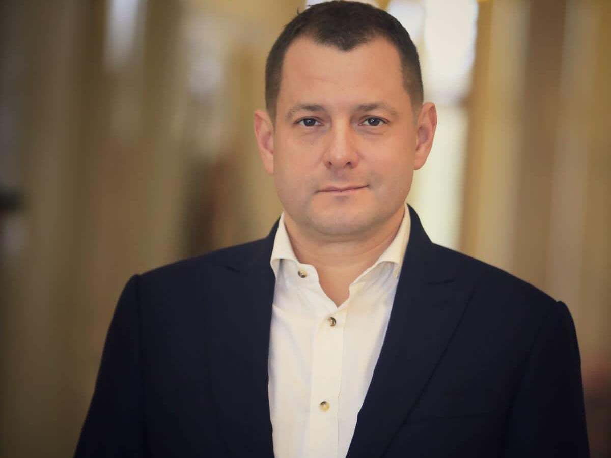 Максим Єфімов