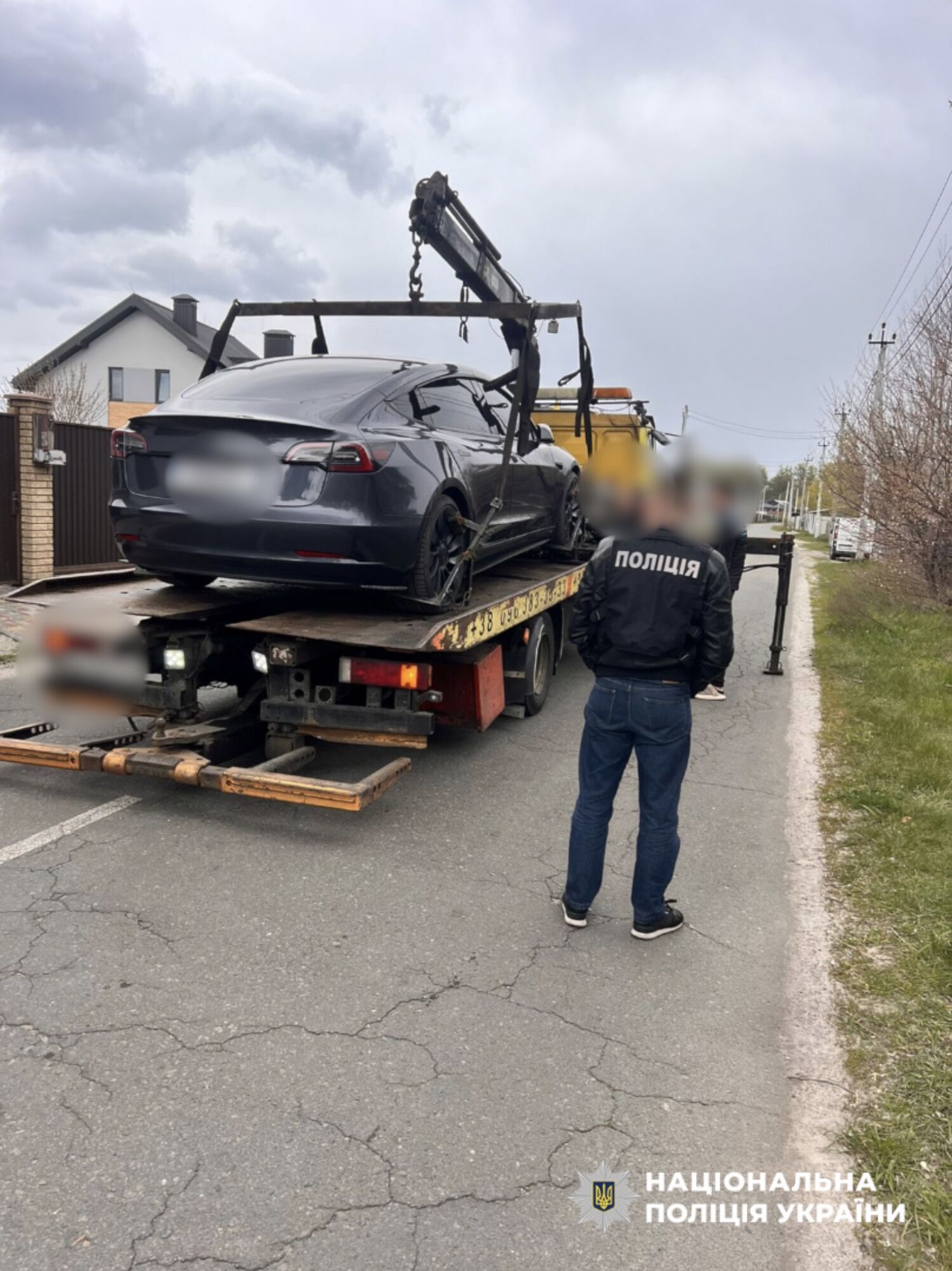 Масштабные обыски в ТЦК по всей Украине: изъяты Tesla, миллионы наличных и разоблачены схемы на 92 млн грн
